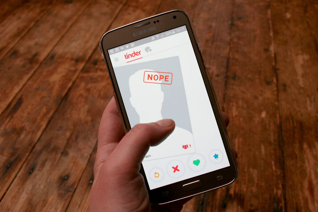 swiping nope on tinder