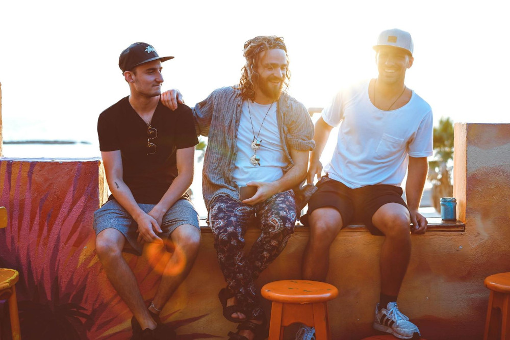 three men hanging out, friends, group tinder shot
